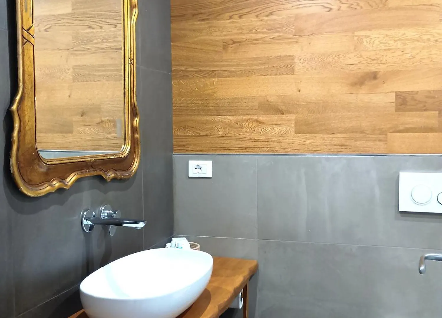 باليرمو Sette Fate Suites & Spa